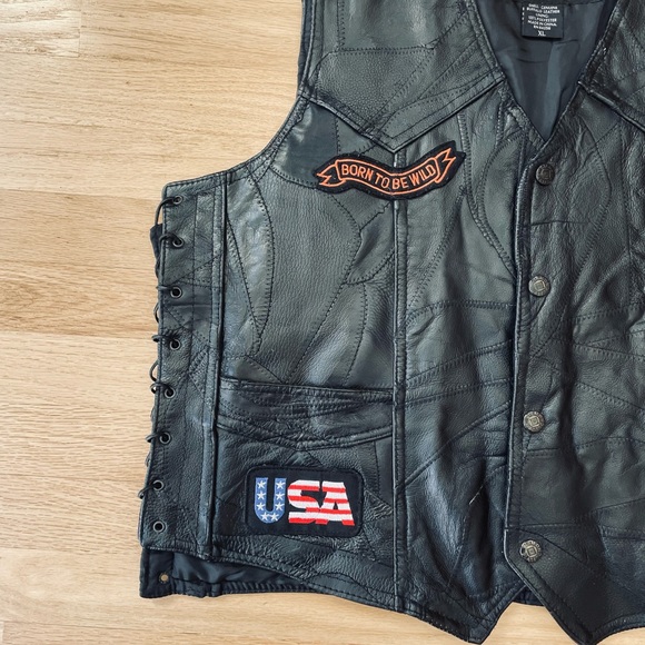 Diamond Plate Leather Vest Size XL - Picture 2 of 16